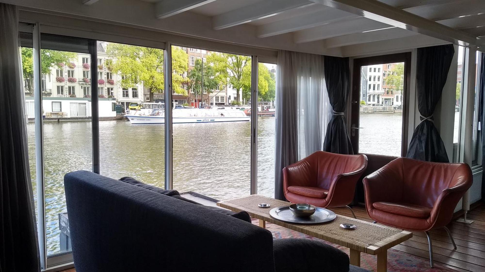 Rembrandt Square Boat Hotel Амстердам Екстериор снимка