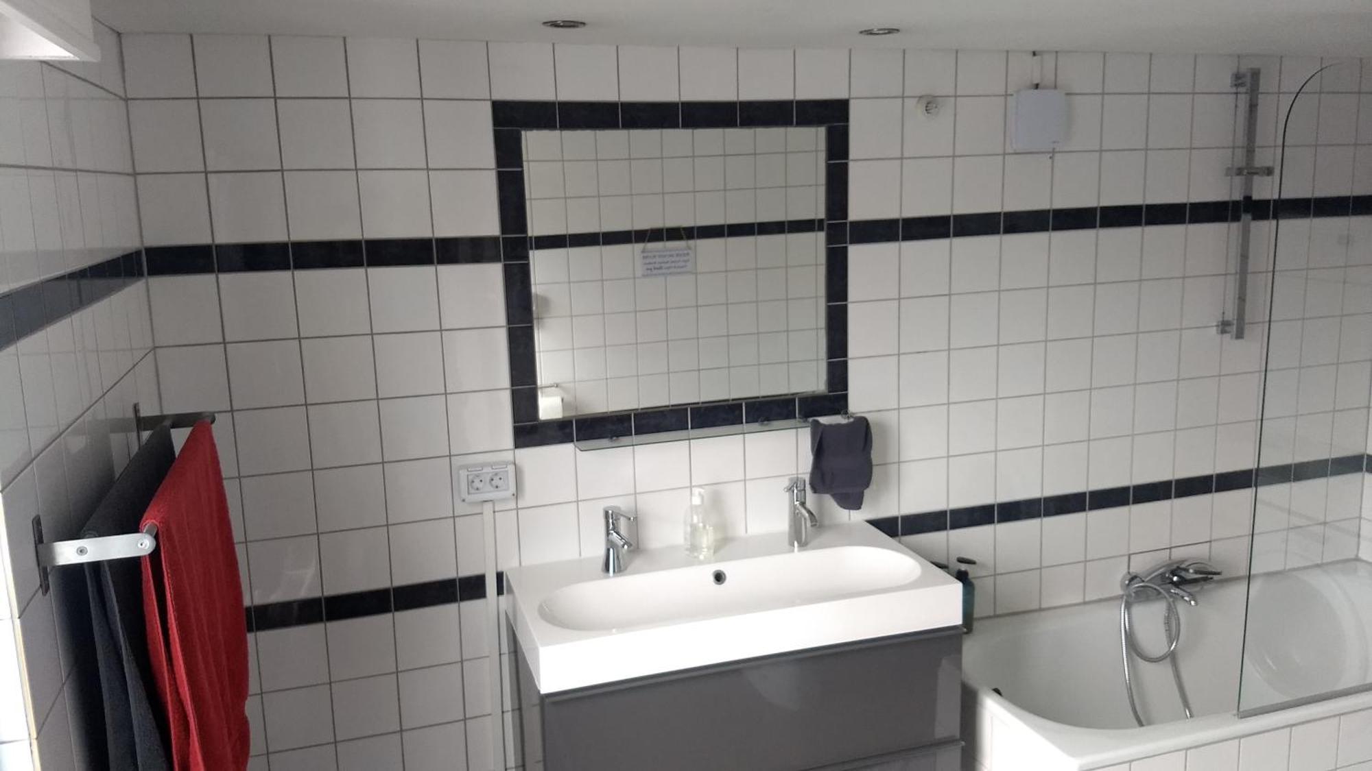 Rembrandt Square Boat Hotel Амстердам Екстериор снимка